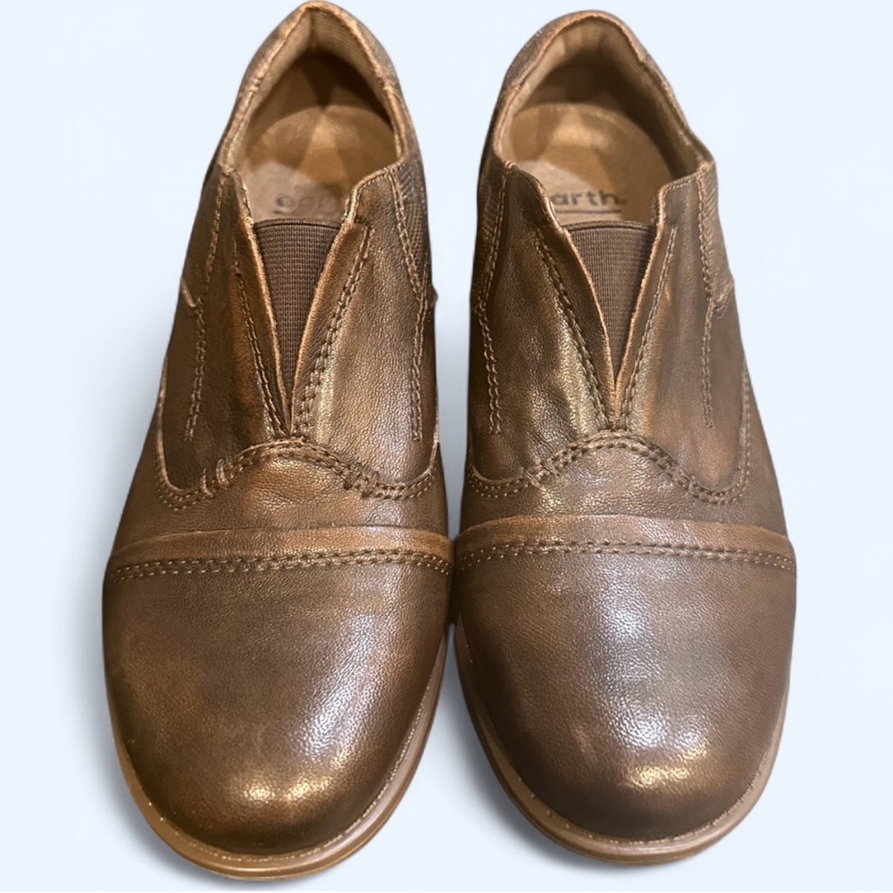 Earth Almond Brown leather Avani Banyan slip on Shoe Women’s size 8.5W